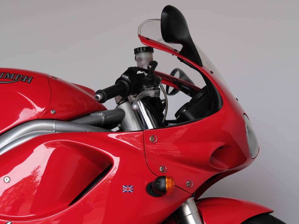 Image 61/66 of Triumph Daytona T595 (1998)