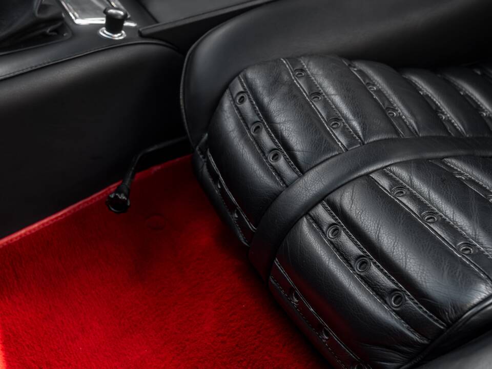 Bild 74/79 von Ferrari 365 GTB/4 Daytona (1969)