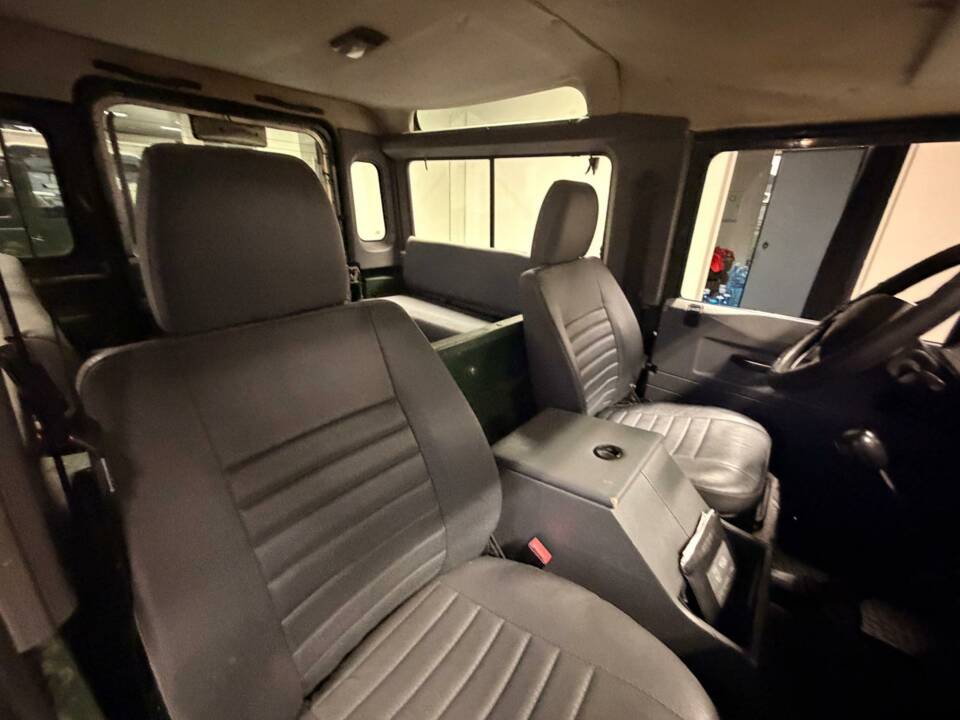 Imagen 7/19 de Land Rover Defender 90 Td5 (2000)
