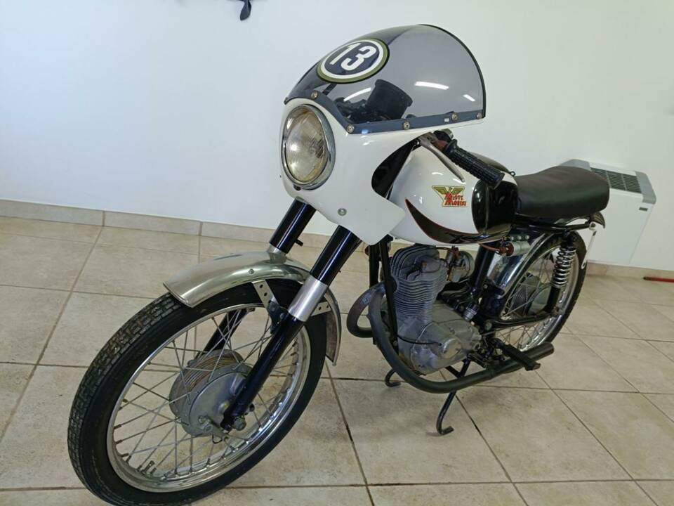 Imagen 6/26 de Moto Morini DUMMY (1961)