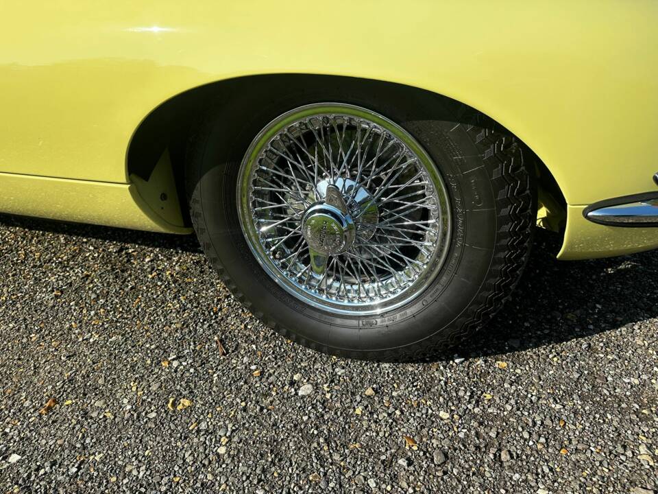 Afbeelding 28/100 van Jaguar E-Type (1968)