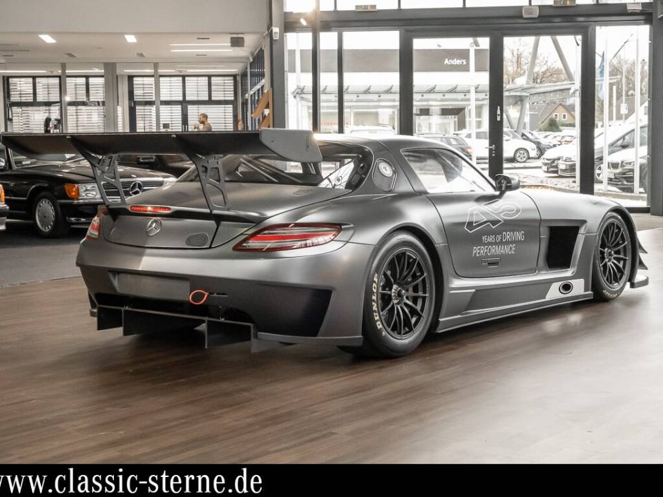 Image 5/15 de Mercedes-Benz SLS AMG GT3 (2013)