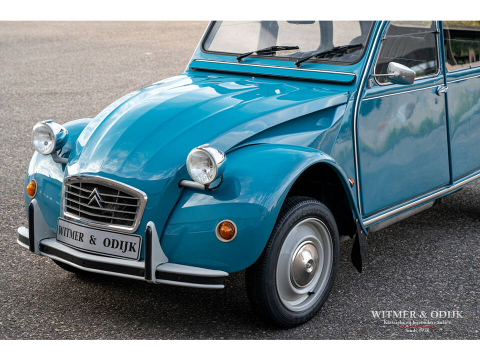 Image 13/28 de Citroën 2 CV 6 (1982)