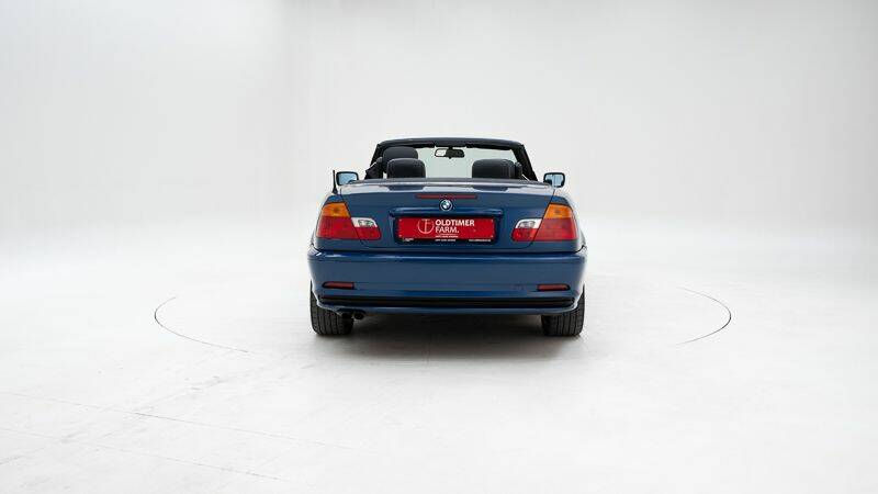 Bild 7/15 von BMW 325Ci (2001)