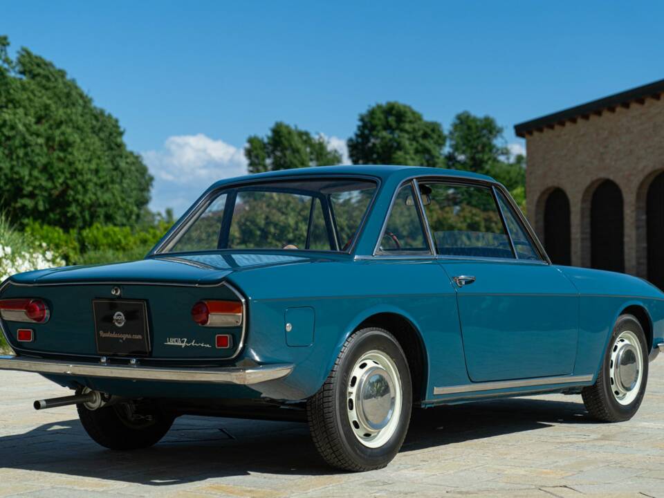 Image 6/50 de Lancia Fulvia Coupe (1966)