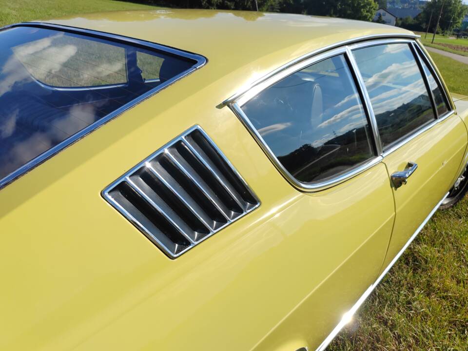 Image 17/54 of Audi 100 Coupe S (1971)