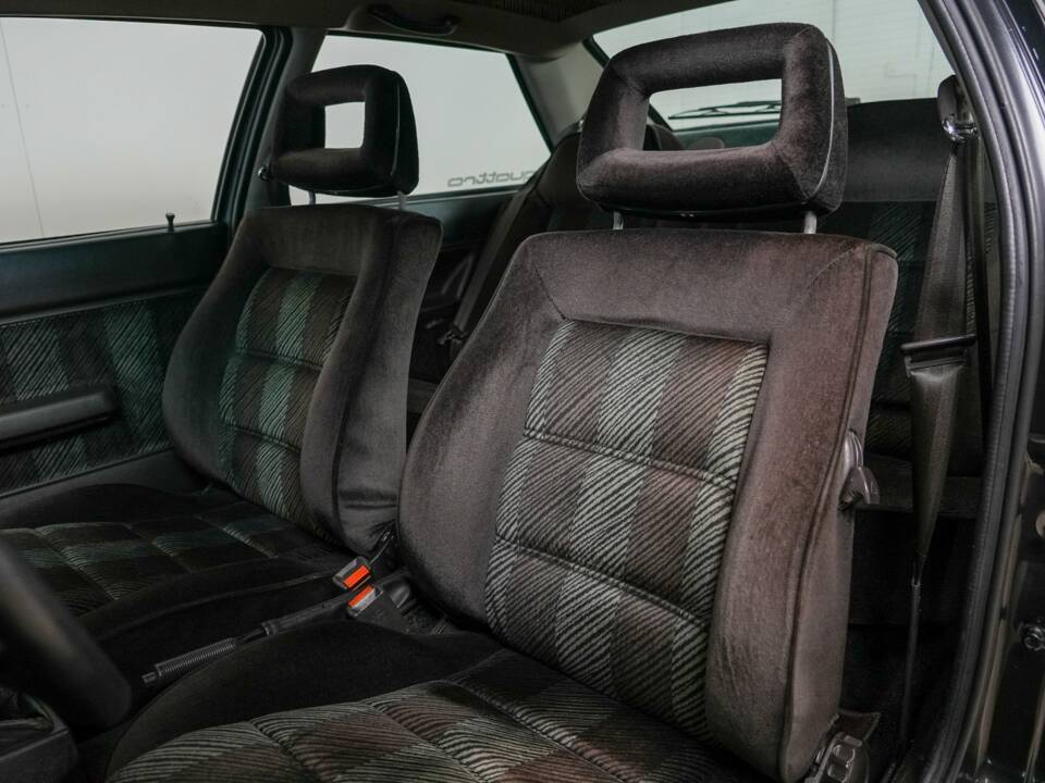 Bild 3/34 von Audi quattro (1983)