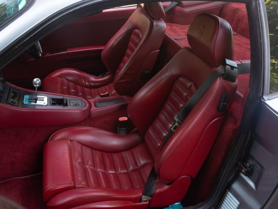 Image 23/37 of Ferrari 550 Maranello (2000)