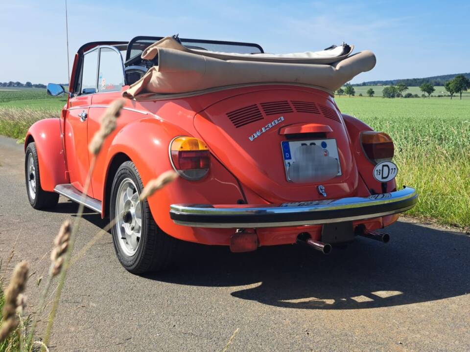 Immagine 2/4 di Volkswagen Coccinelle 1303 LS (1977)