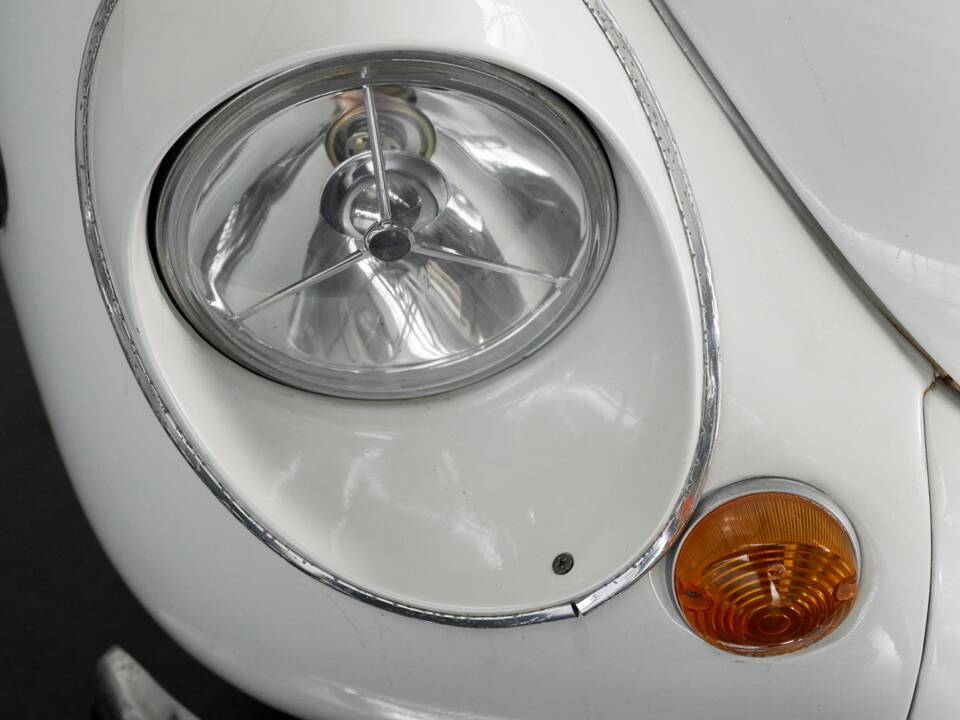 Image 10/48 of Subaru 360 (1970)