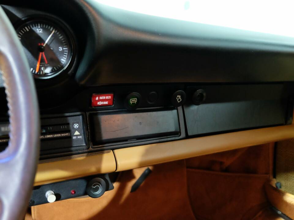 Bild 12/35 von Porsche 911 2.7 S (1975)