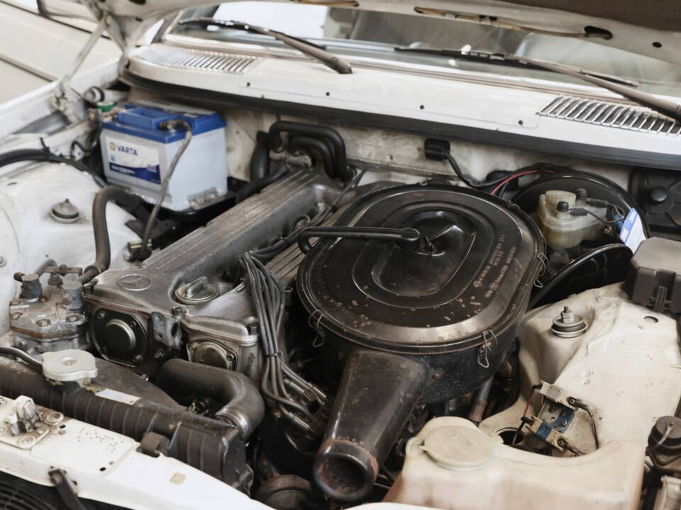 Image 25/36 of Mercedes-Benz 280 CE (1979)