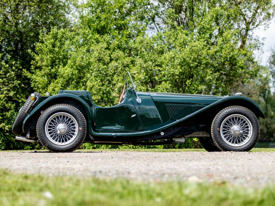 Image 11/50 of Jaguar SS 1 (1900)