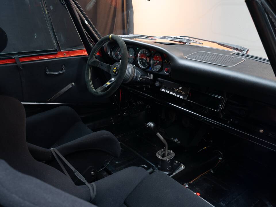 Bild 27/37 von Porsche 911 2.5 ST (1970)