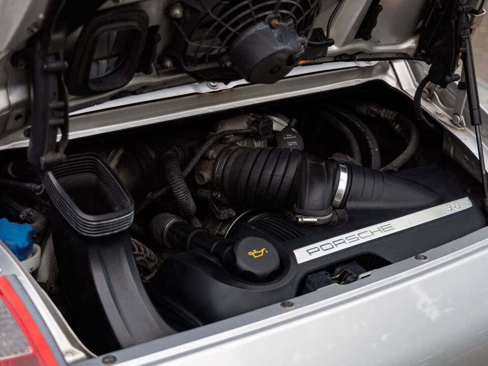 Bild 5/50 von Porsche 911 Carrera (2004)