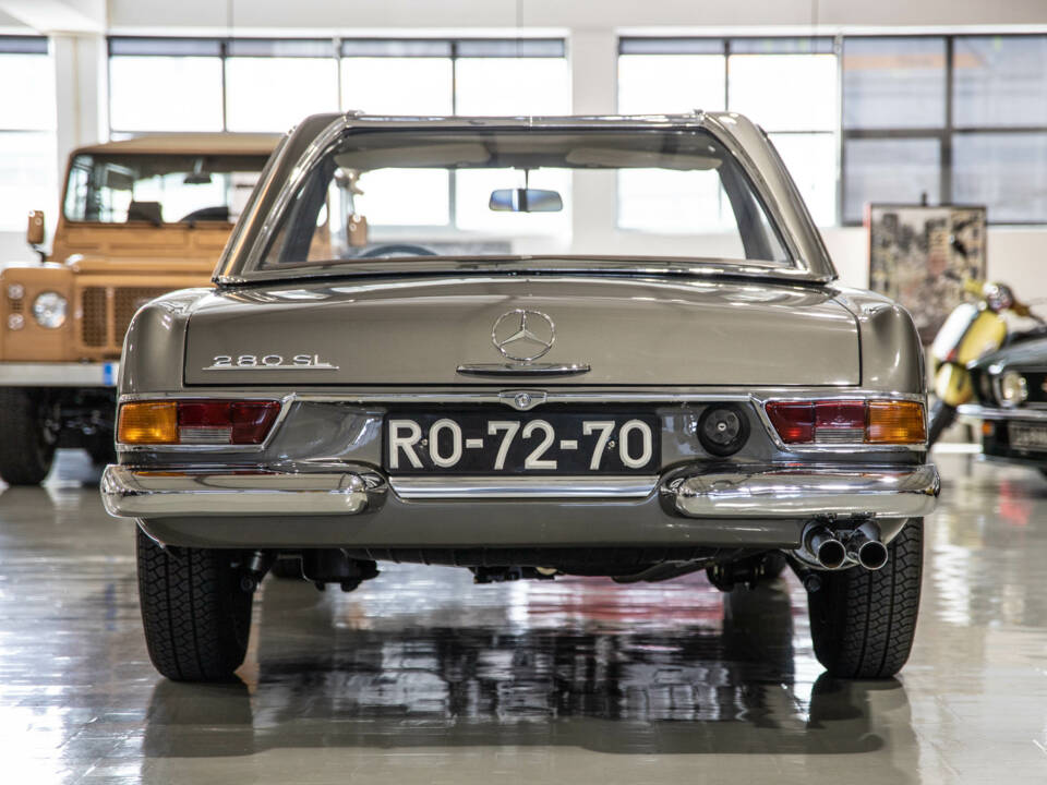 Image 4/35 of Mercedes-Benz 280 SL (1969)