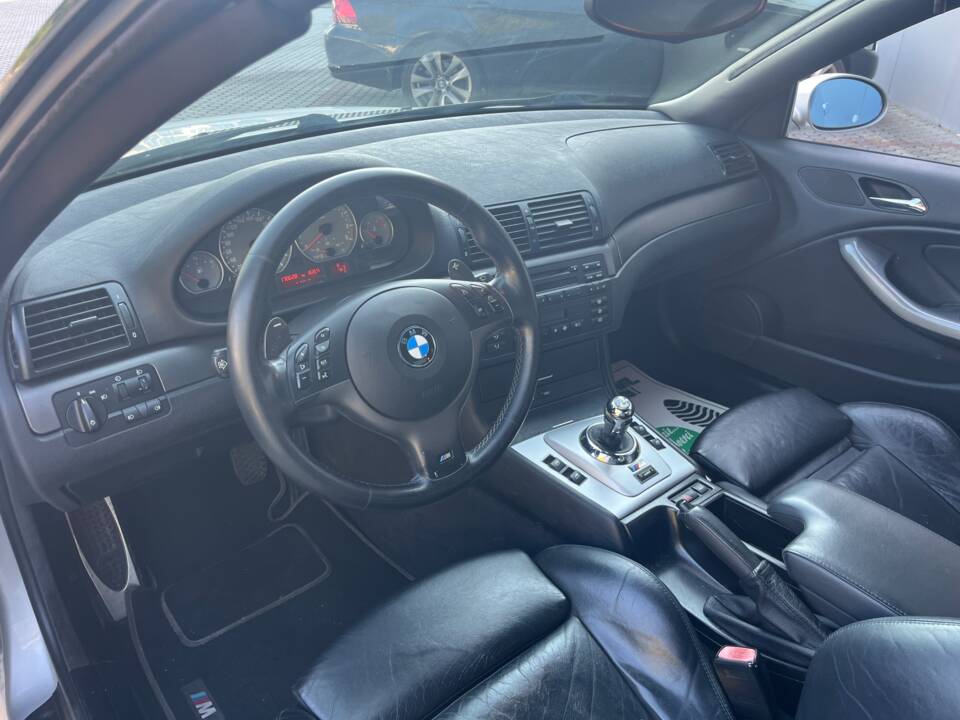 Image 11/18 of BMW M3 (2002)