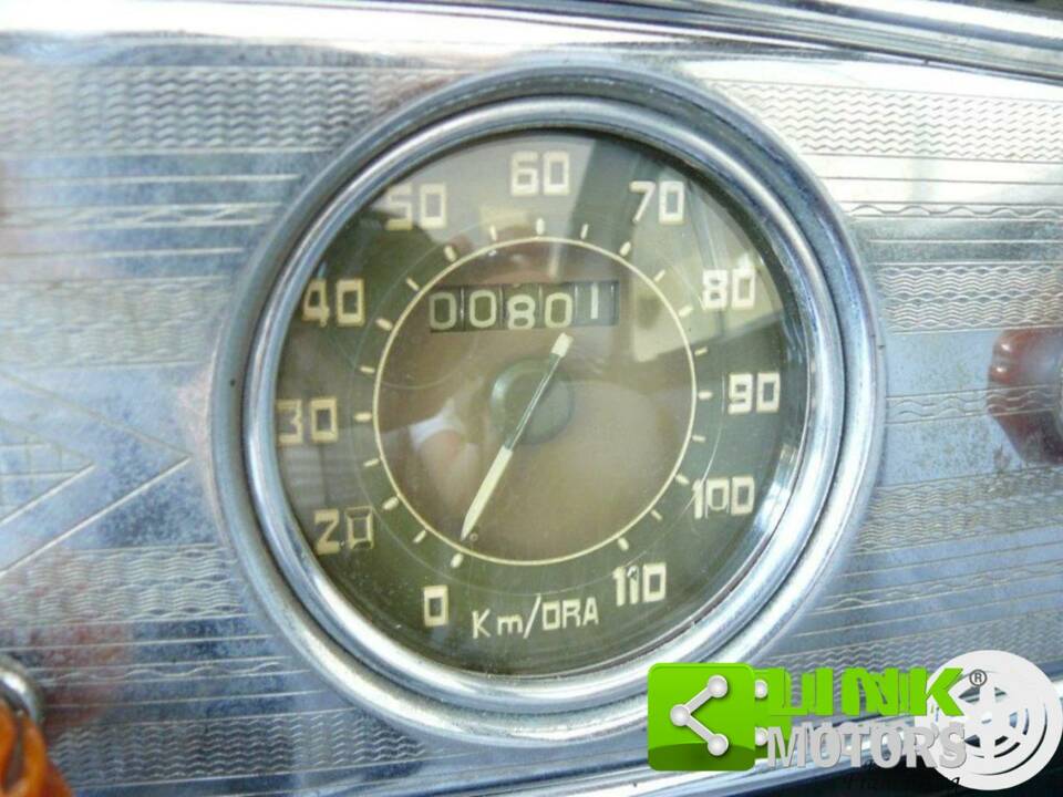 Image 8/10 de FIAT 500 C Topolino (1950)