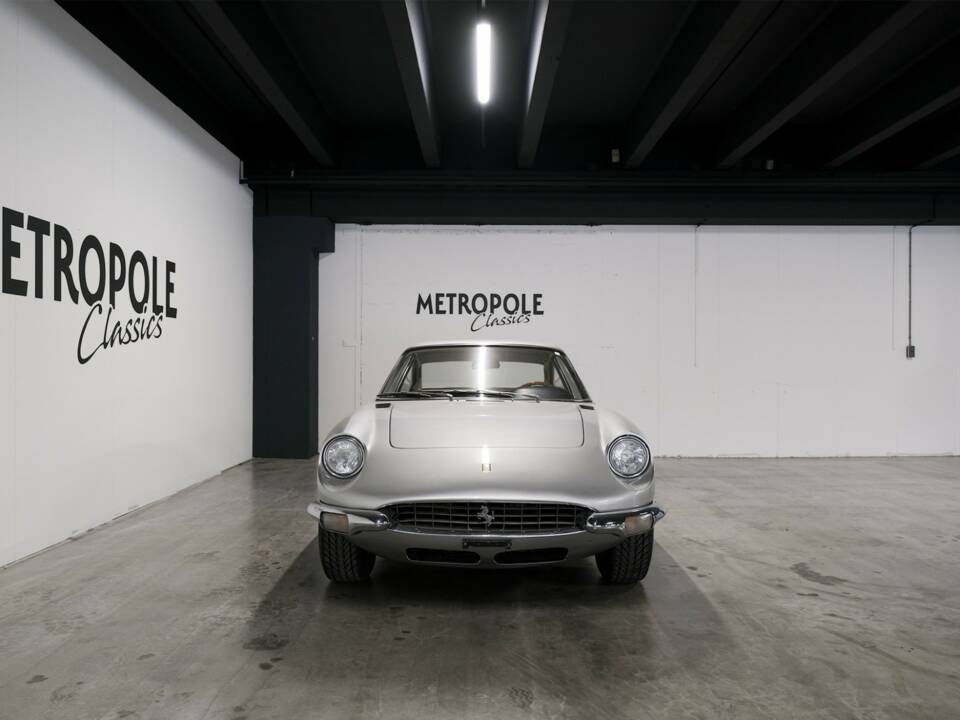 Imagen 4/26 de Ferrari 365 GT 2+2 (1970)