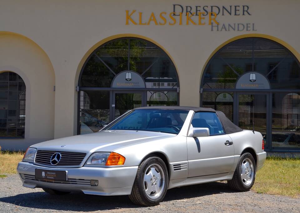 Imagen 12/50 de Mercedes-Benz 300 SL (1991)