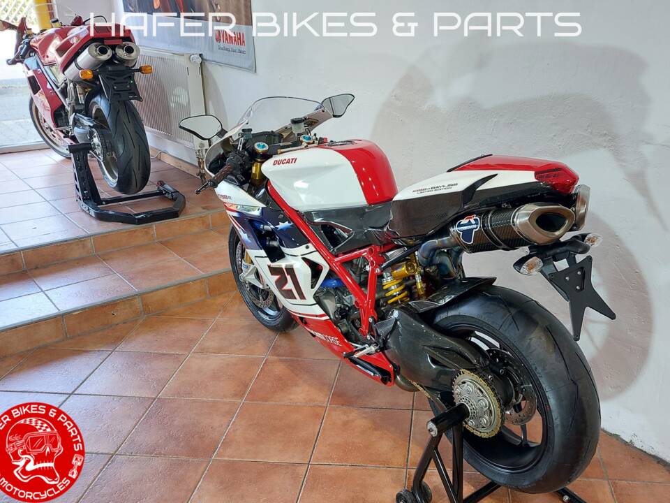 Bild 12/56 von Ducati 1098 R (2009)