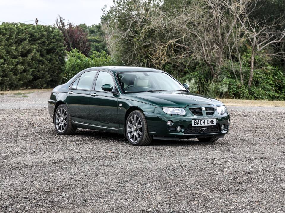 Bild 16/34 von MG ZT-T 260 SE (2004)