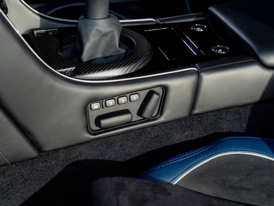 Bild 50/77 von Aston Martin V12 Vantage AMR (2018)