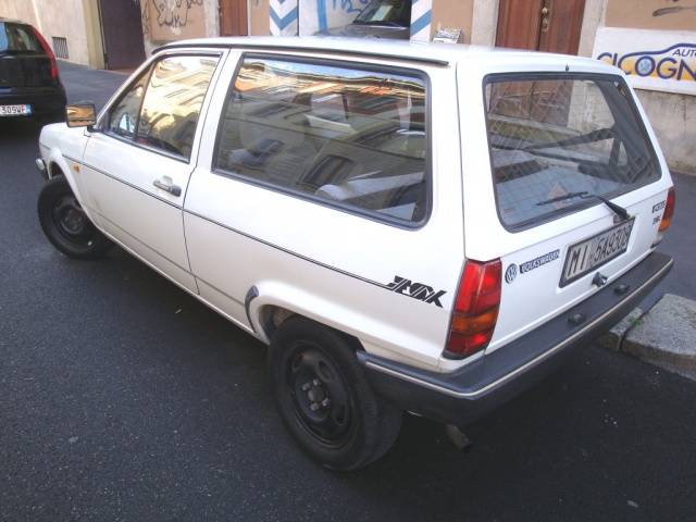 Imagen 4/19 de Volkswagen Polo II Coupe 1.0 (1986)