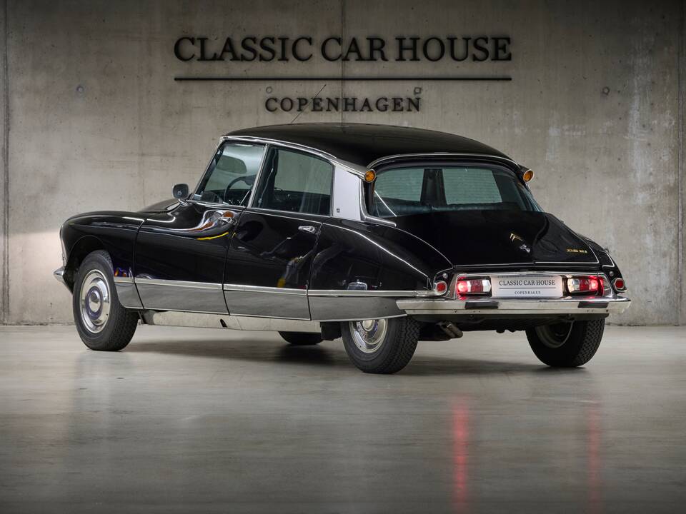 Image 7/97 of Citroën DS 20 Chapron (1972)