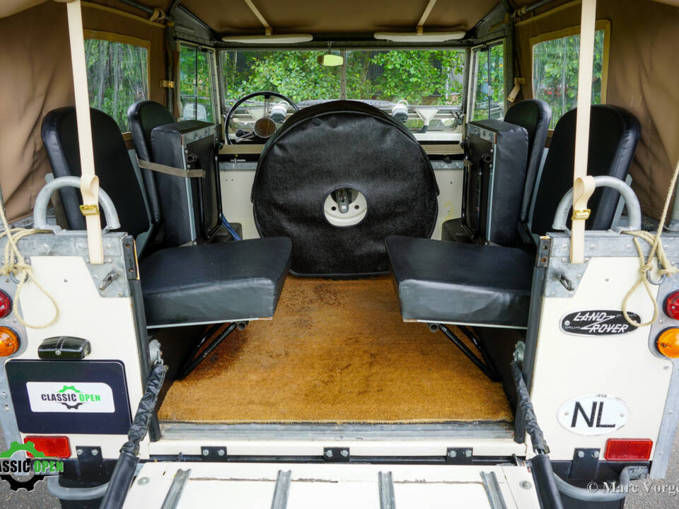 Image 53/55 of Land Rover 88 (1958)