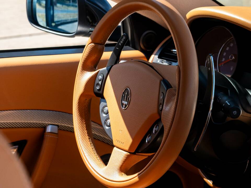 Bild 4/37 von Maserati GranTurismo S (2010)