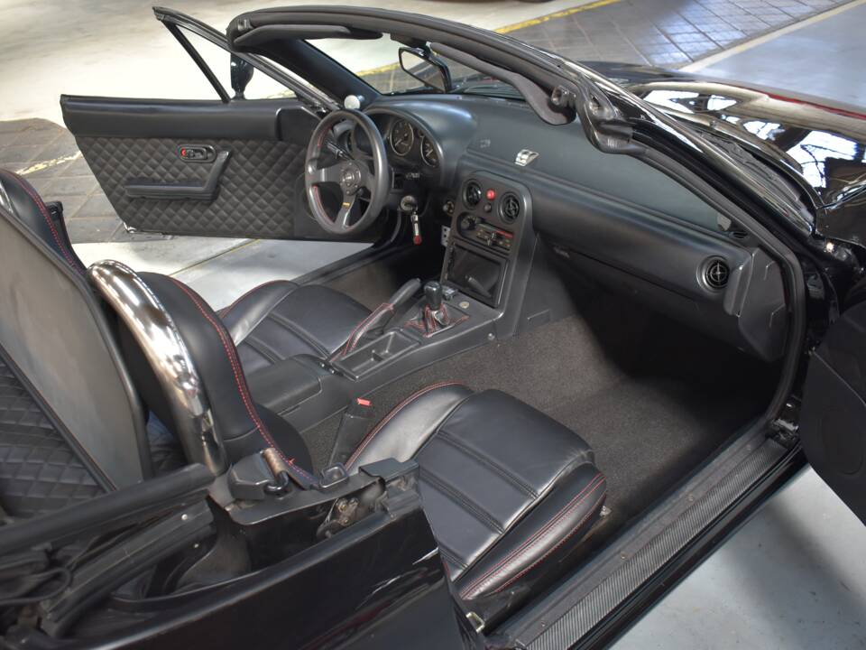 Image 21/68 of Mazda MX-5 1.6 (1992)