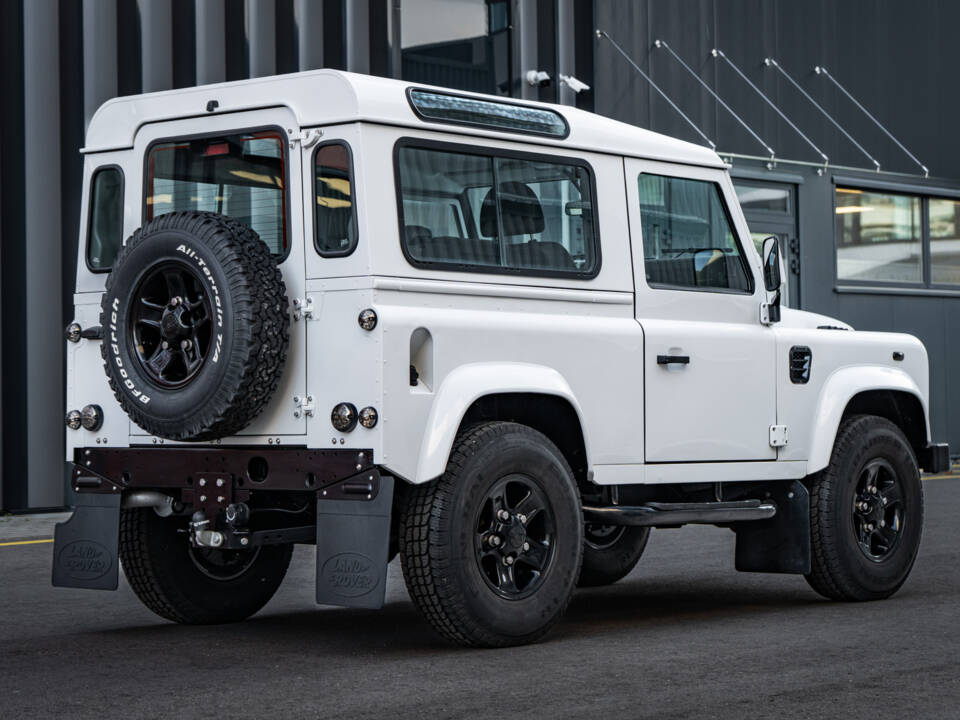 Image 3/66 of Land Rover Defender 90 TD4 (2007)