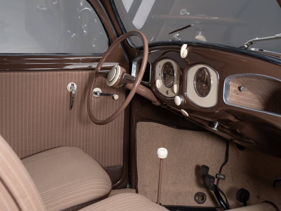Imagen 26/39 de Volkswagen Escarabajo Estandar (1950)