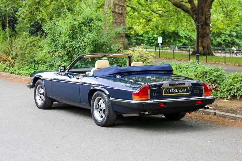 Image 43/50 de Jaguar XJS 5.3 V12 (1990)