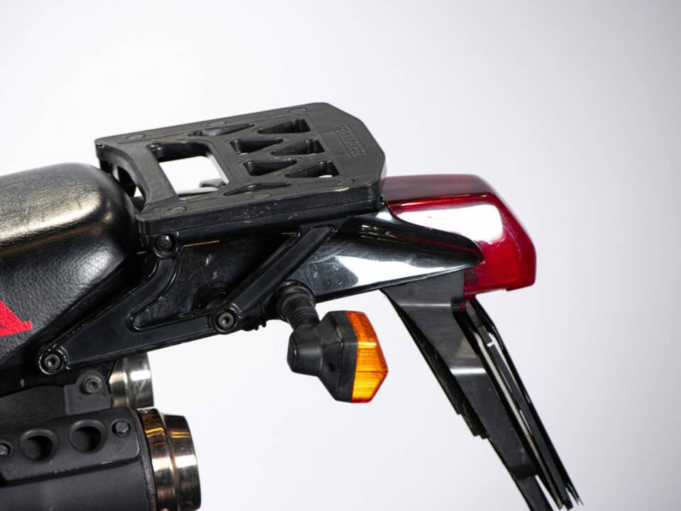 Image 11/38 of Honda DUMMY (1988)