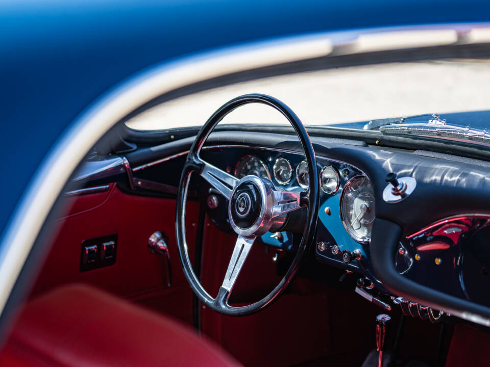 Image 22/37 of Maserati 3500 GT Touring (1960)