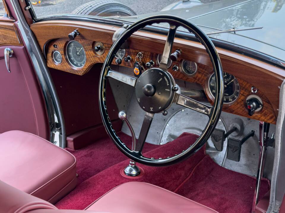 Afbeelding 13/27 van Alvis 4.3 Liter Saloon (1937)