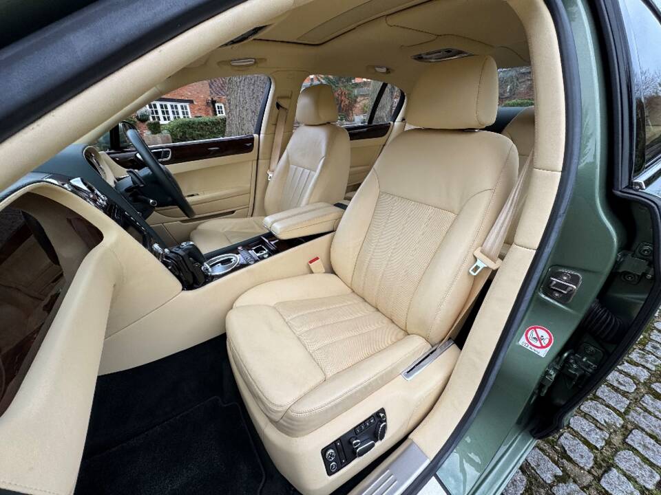Image 22/28 of Bentley Continental Flying Spur (2007)