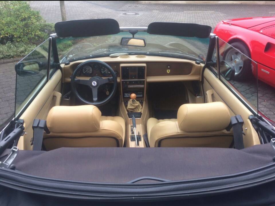 Image 7/14 of FIAT 124 Pininfarina Spidereuropa (1985)