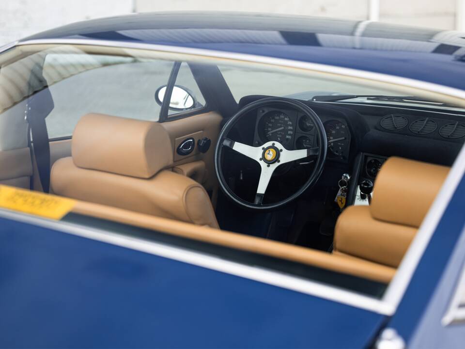 Imagen 11/36 de Ferrari 365 GTC/4 (1972)