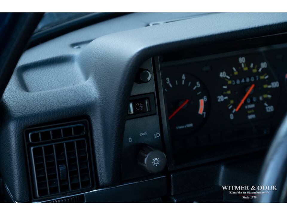 Image 10/28 of Volvo 240 (1992)