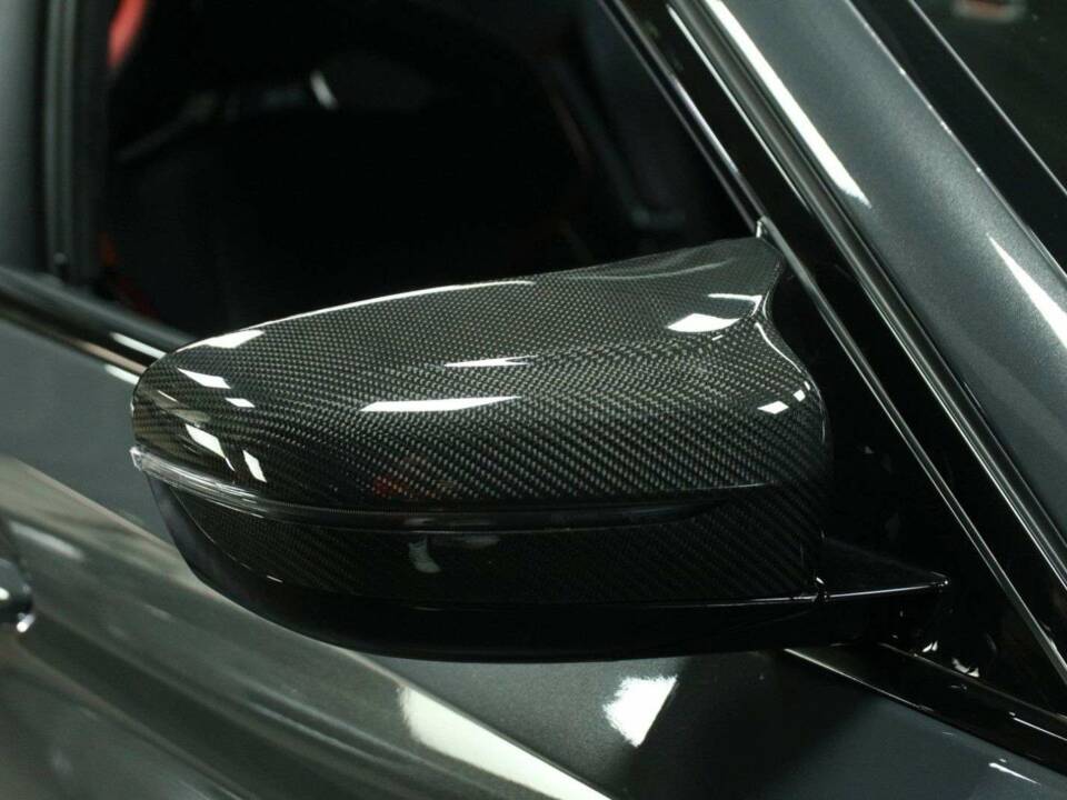Image 38/50 of BMW M5 xDrive (2022)