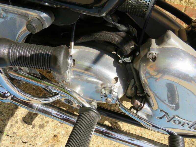 Bild 27/41 von Norton Commando 750 (1971)