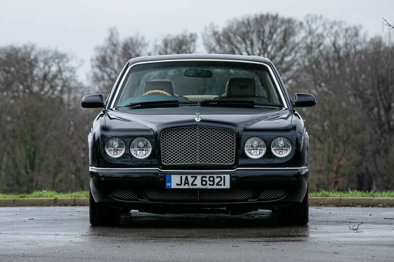 Image 6/50 of Bentley Arnage R (2006)