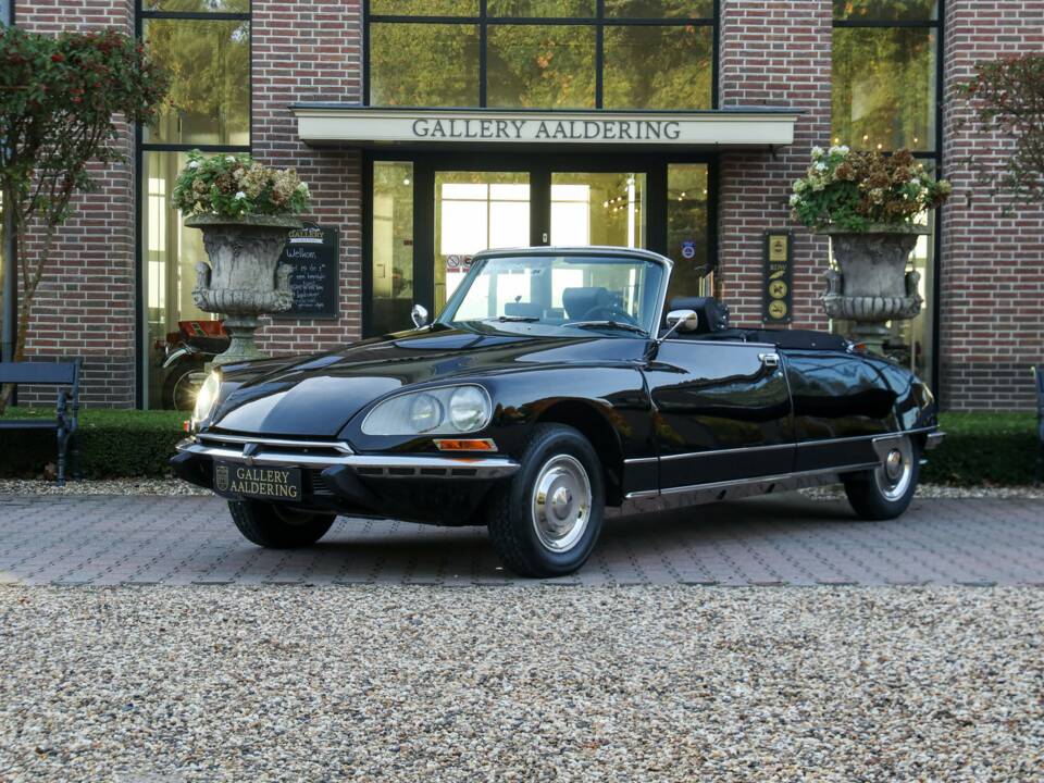 Bild 22/50 von Citroën DS 23 Injection (1973)