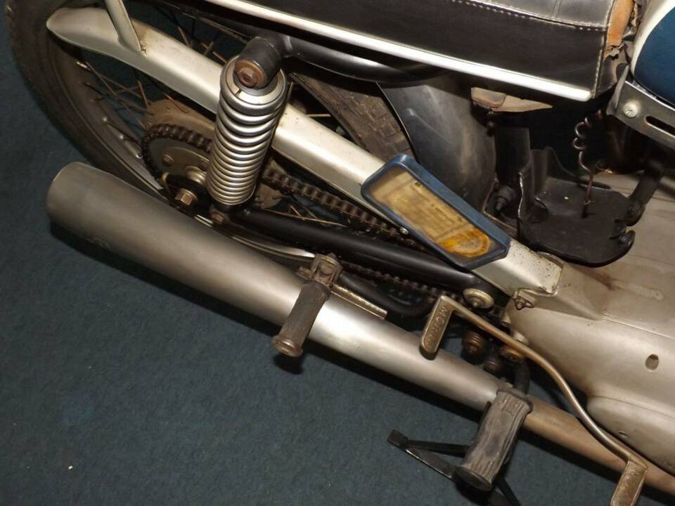 Immagine 12/30 di Moto Morini 175 Turismo (1962)