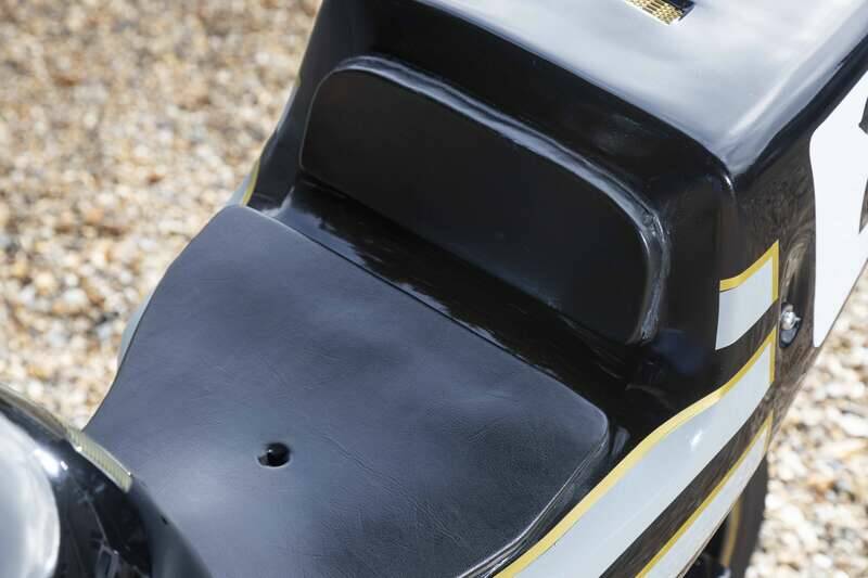 Image 45/50 de Yamaha DUMMY (1995)