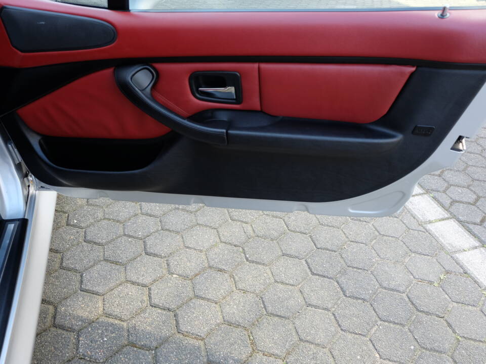 Image 31/60 of BMW Z3 Coupé 3.0 (2001)