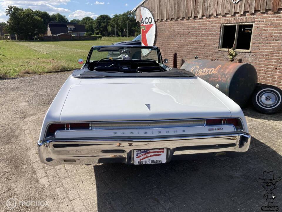 Image 8/50 of Pontiac Parisienne (1967)